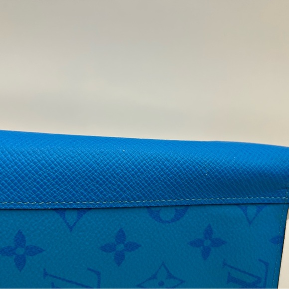 Louis Vuitton  Zippy Vertical Taigarama Long Wallet in Bright Blue with Box - Picture 13 of 14